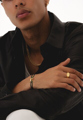 Commen Lines Ring in Goud: voorkant