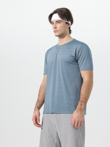 YOUTHUP Performance Shirt 'Kühlschicht' in Blue