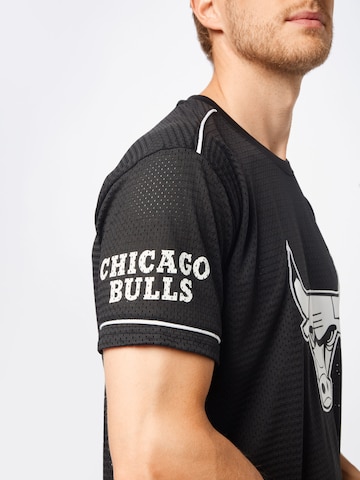 NEW ERA Shirt 'Chicago Bulls' in Zwart