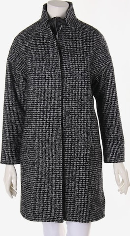 CINZIA ROCCA Jacket & Coat in S in Black: front