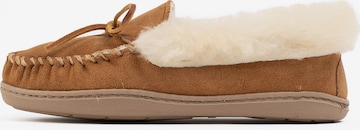 Mocassino 'Alpinsheepskin' di Minnetonka in marrone: frontale