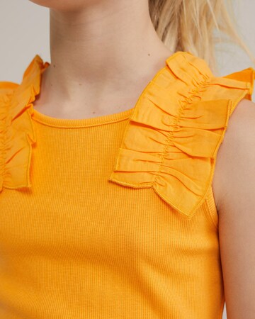 WE Fashion Top in Orange