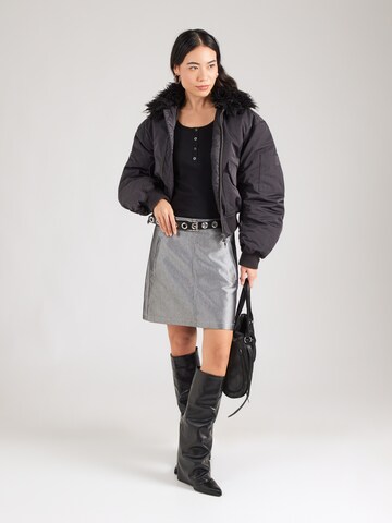 olalook Shirt in Black