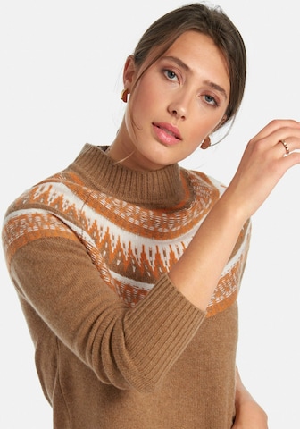 include Sweater in Brown