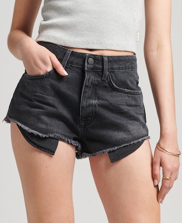 Superdry Regular Jeans in Grey: front