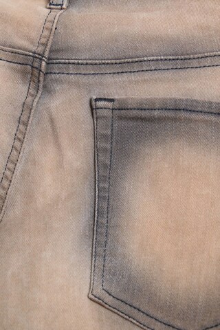 Cambio Jeans in 32 in Brown