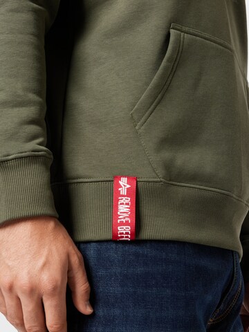 ALPHA INDUSTRIES Sweater in Green