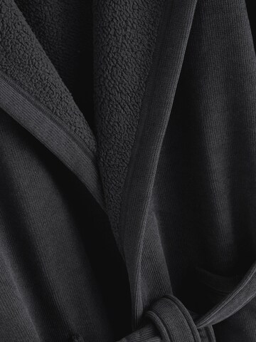 Next - Roupão comprido em preto