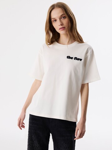 T-shirt Twist en beige : devant