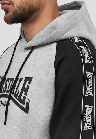LONSDALE Strój do biegania 'Holburn' w kolorze szary