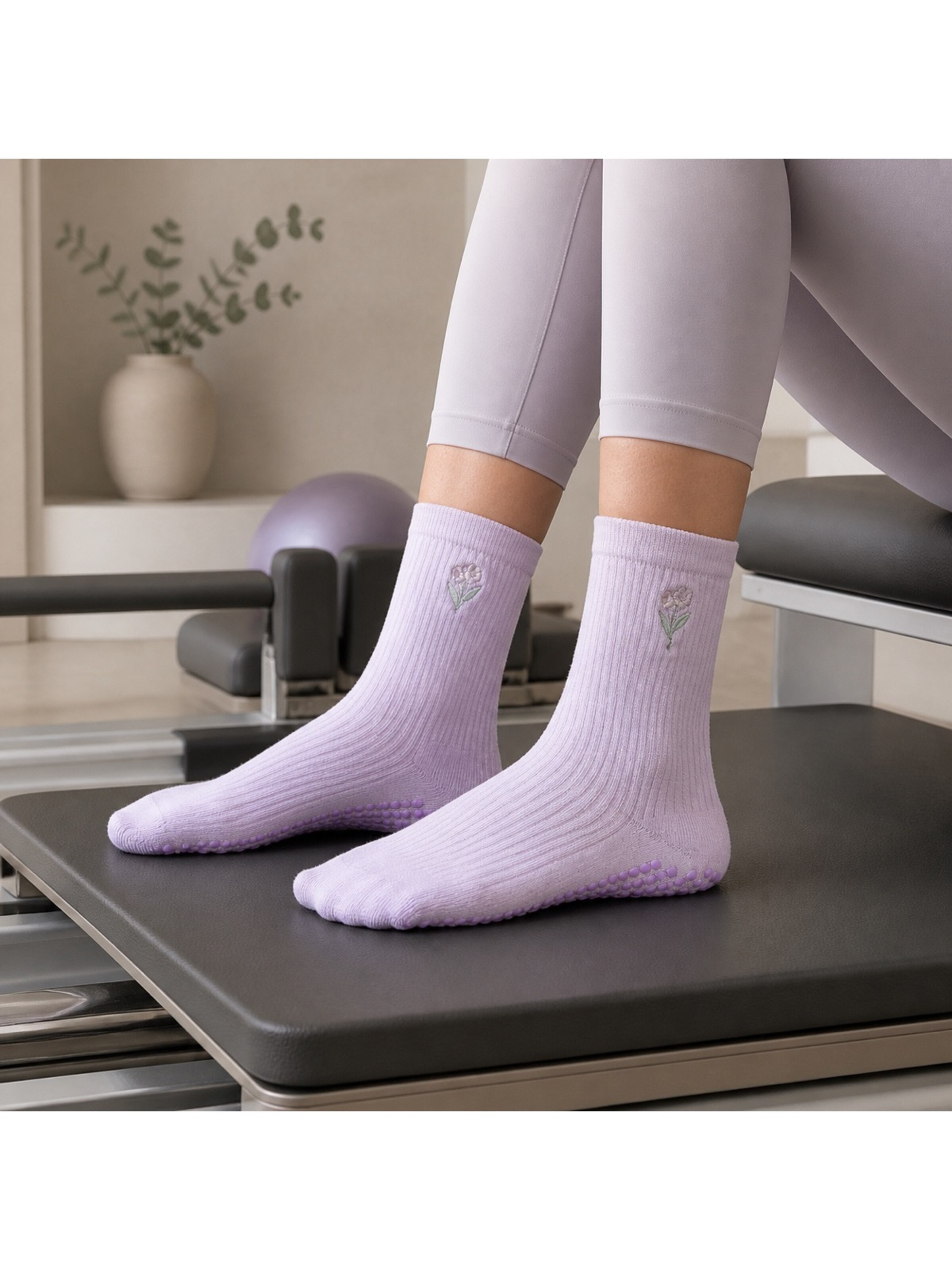 KORRHAUS Sports socks 'Lavende Belle' in Purple