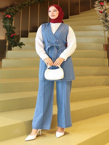 MODAMIHRAM Tunic in Blue: front