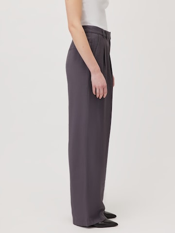 Wide Leg Pantalon à pince 'Draco' LeGer by Lena Gercke en gris