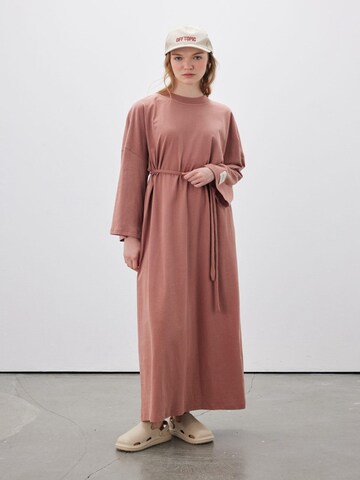 MANUKA Dress in Pink