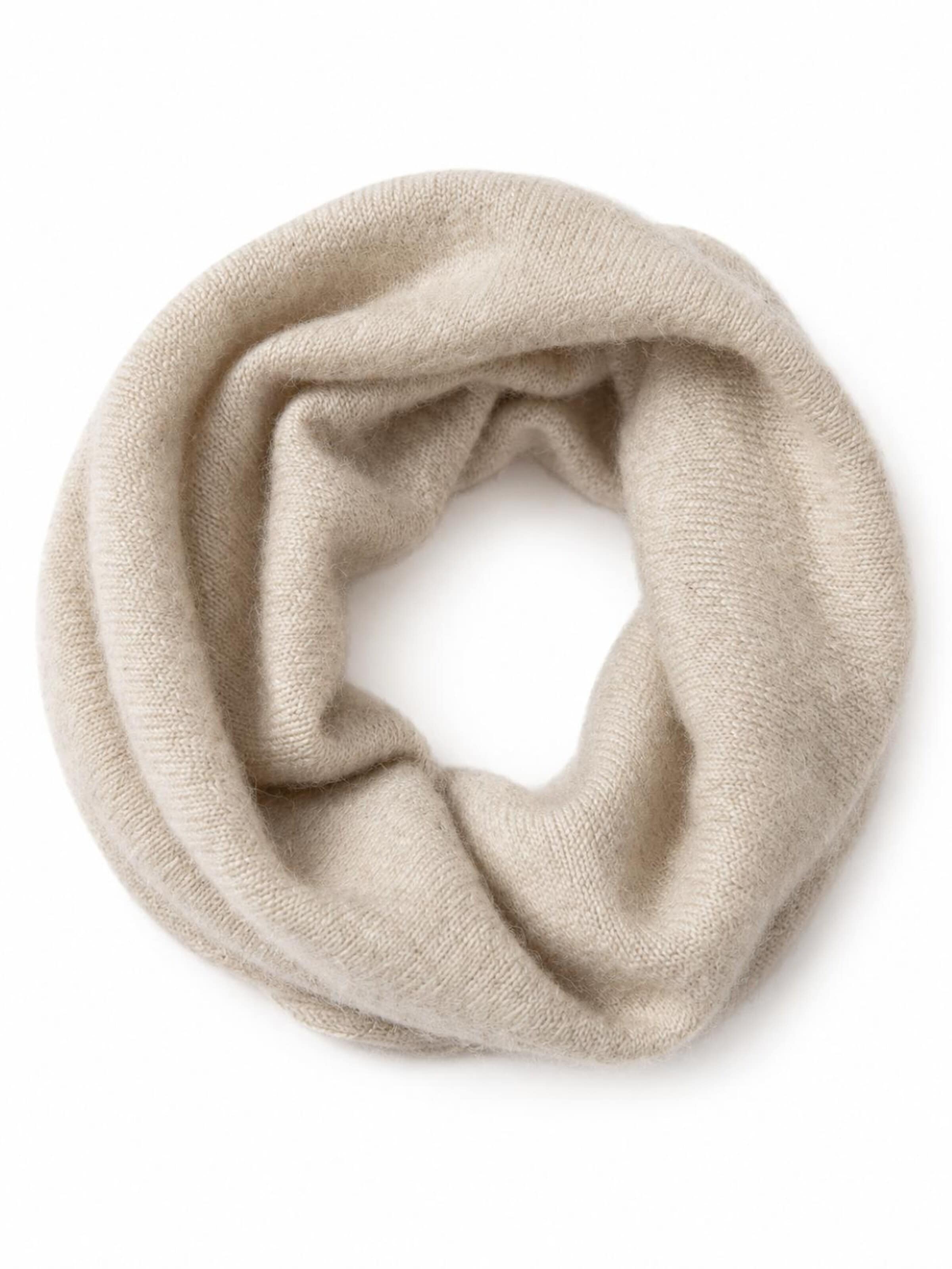 Alster Herz - Bragas para cuello 'KIRUNA' en beige: frente