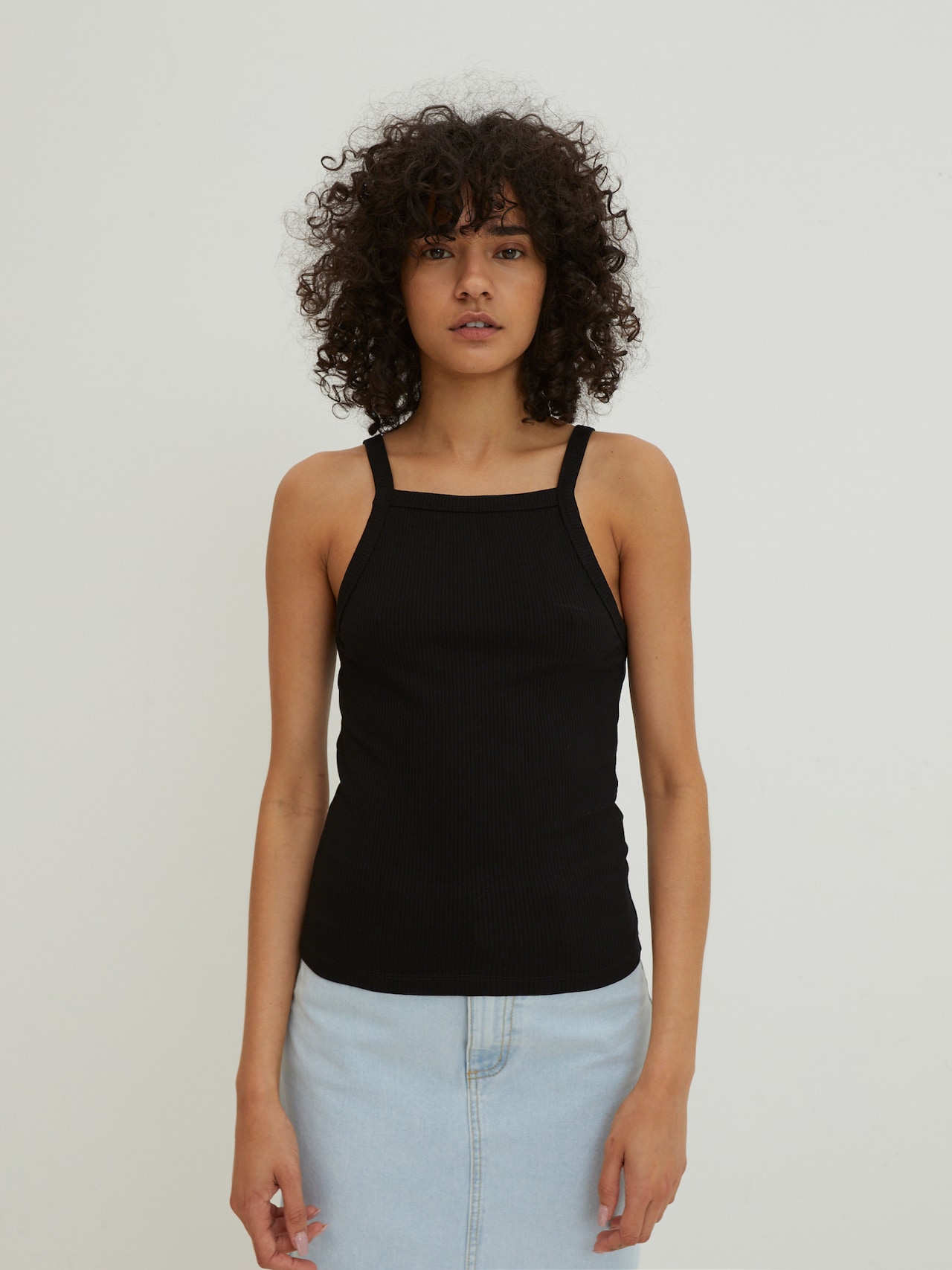 EDITED Produits Haut 'Marlee' noir