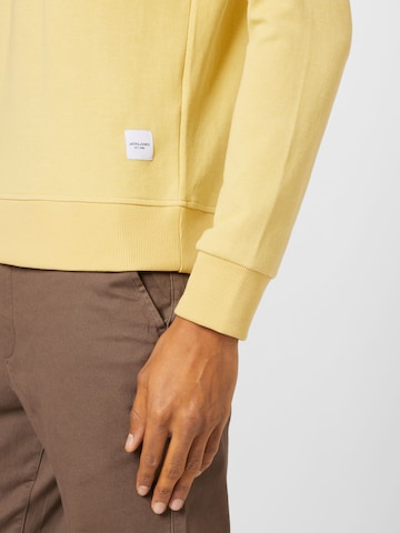 Bluză de molton de la JACK & JONES pe galben