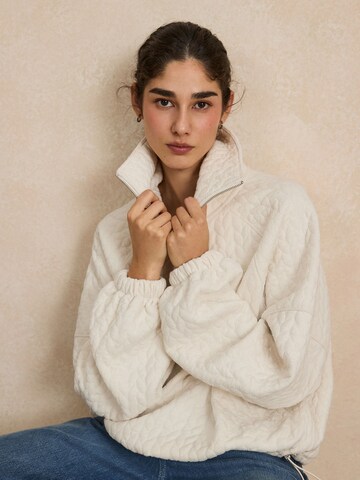 Next Pullover in Beige