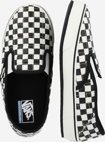 Scarpa slip-on di VANS in nero