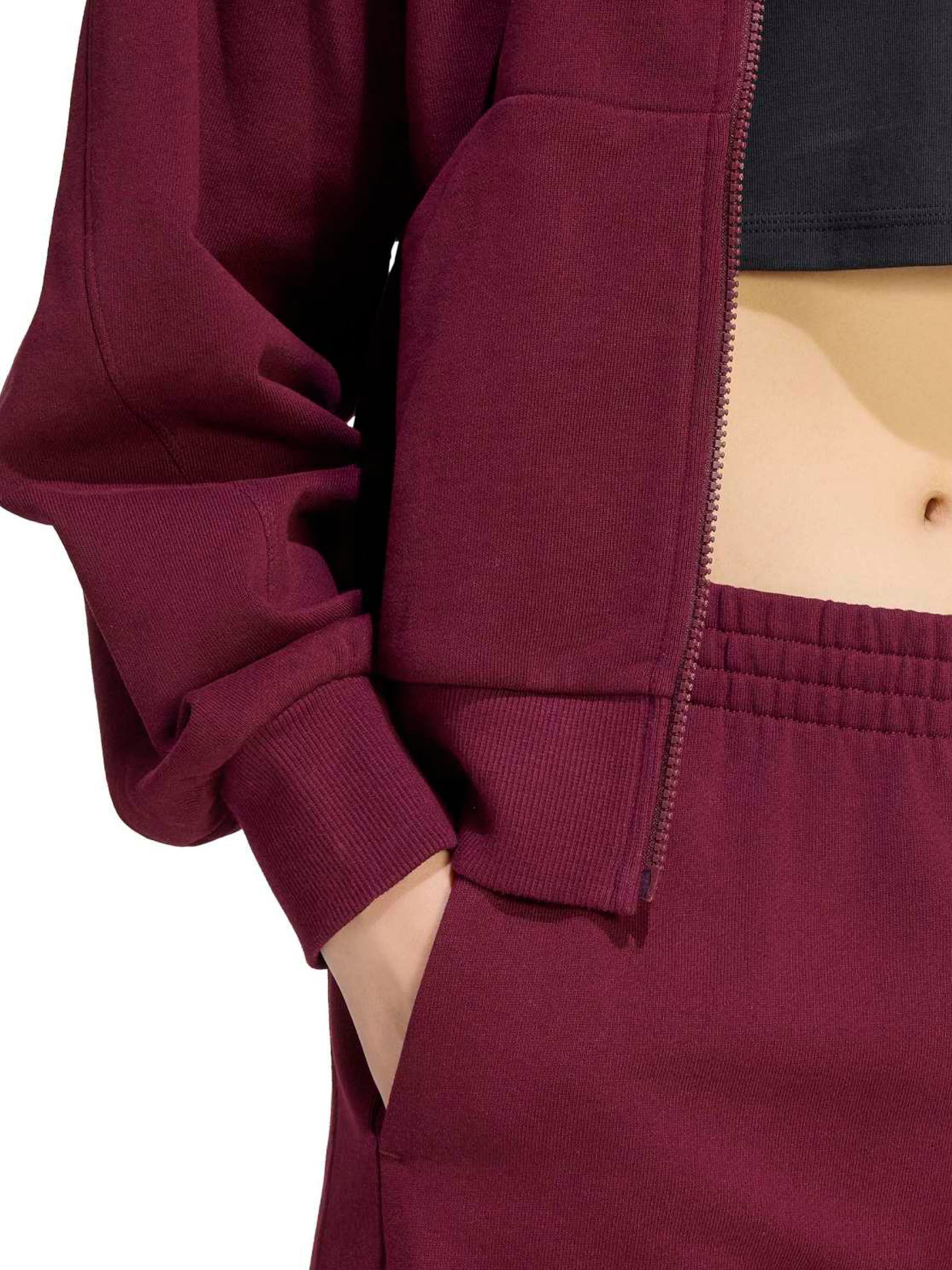 Tapered Pantaloni sportivi di ADIDAS SPORTSWEAR in rosso