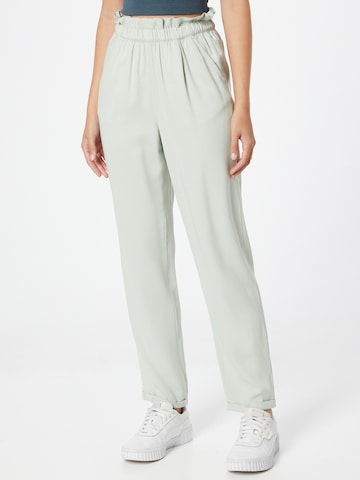 Dorothy Perkins Regular Pleat-front trousers in Green: front