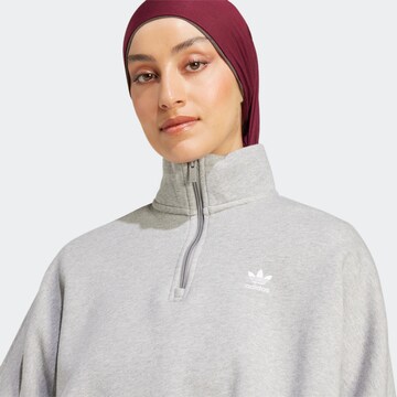 ADIDAS ORIGINALS Свитшот 'Ess' в Серый