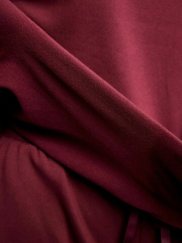 Liberte Essentiel Top ' ALMA ' in Red