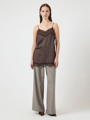 YAS Bluse 'YASFrankie' i brun