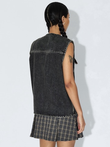 Dr. Denim Vest 'Enver Worker' in Black