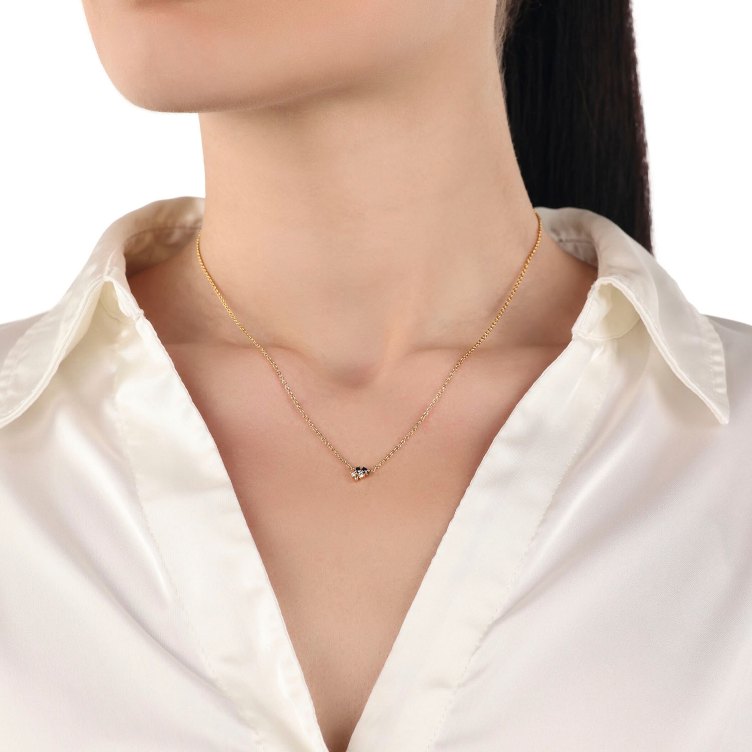 AMOR Kette in Gold: Vorderseite