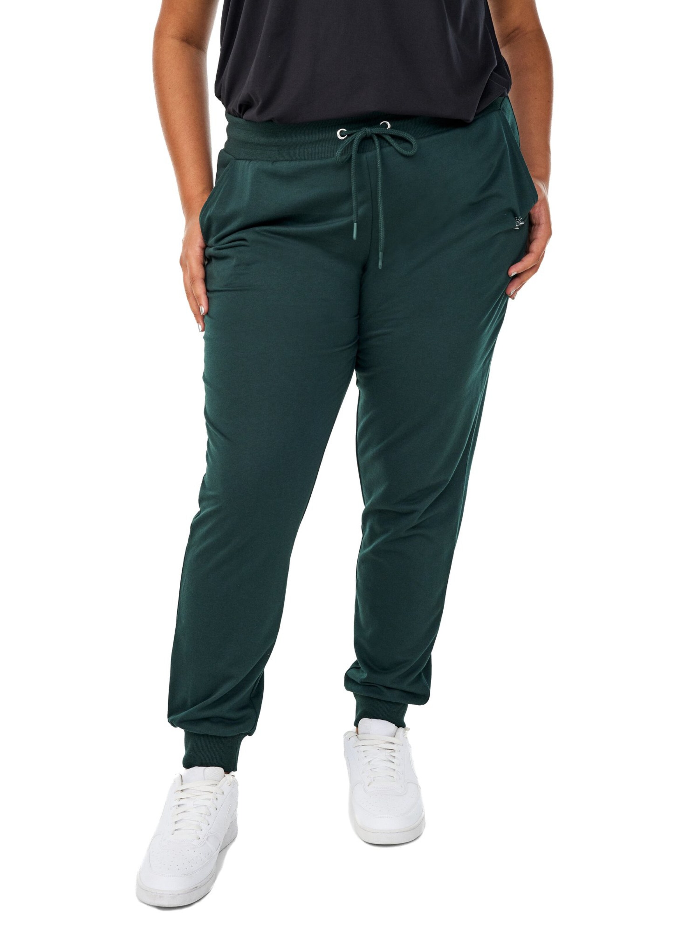 Active by Zizzi Дънки Tapered Leg Панталон 'Abasic' в зелено: отпред