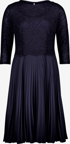 Robe de cocktail Vera Mont en bleu : devant