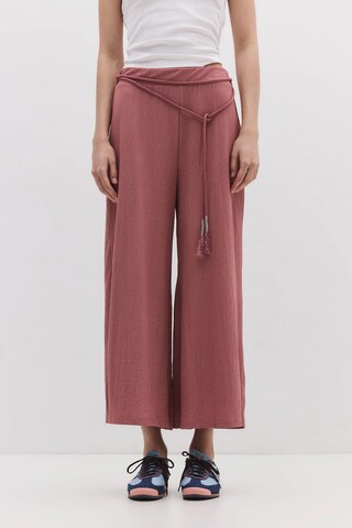 No Matter What Wide leg Trousers in Pink: front