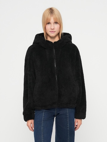 ONLY Φθινοπωρινό και ανοιξιάτικο μπουφάν 'ONLANNA CONTACT' σε μαύρο: μπροστά