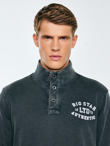 BIG STAR Sweatshirt 'Julian' in Green