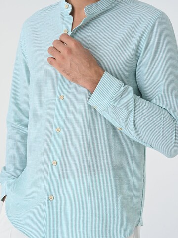 Antioch Regular fit Button Up Shirt in Green