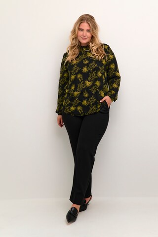 KAFFE CURVE Blouse 'Marlu' in Zwart