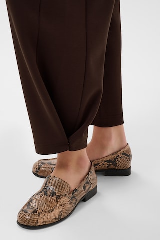 CULTURE - Pierna ancha Pantalón 'CUHilde Chabrina' en marrón
