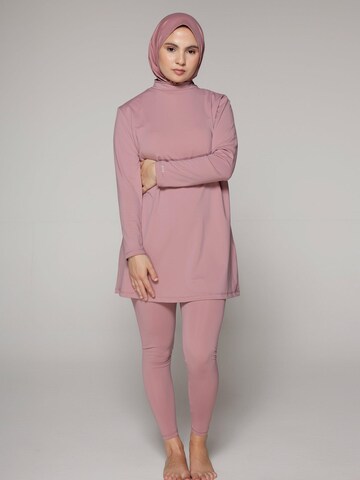 SIYA Swimwear High neck Badeanzug  'South – Covered - Burkini/Modest' in Pink: Vorderseite