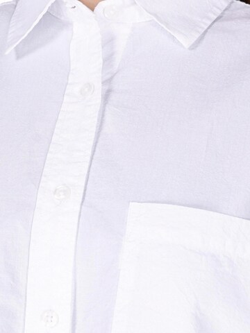 Colin's Bluse in Weiß