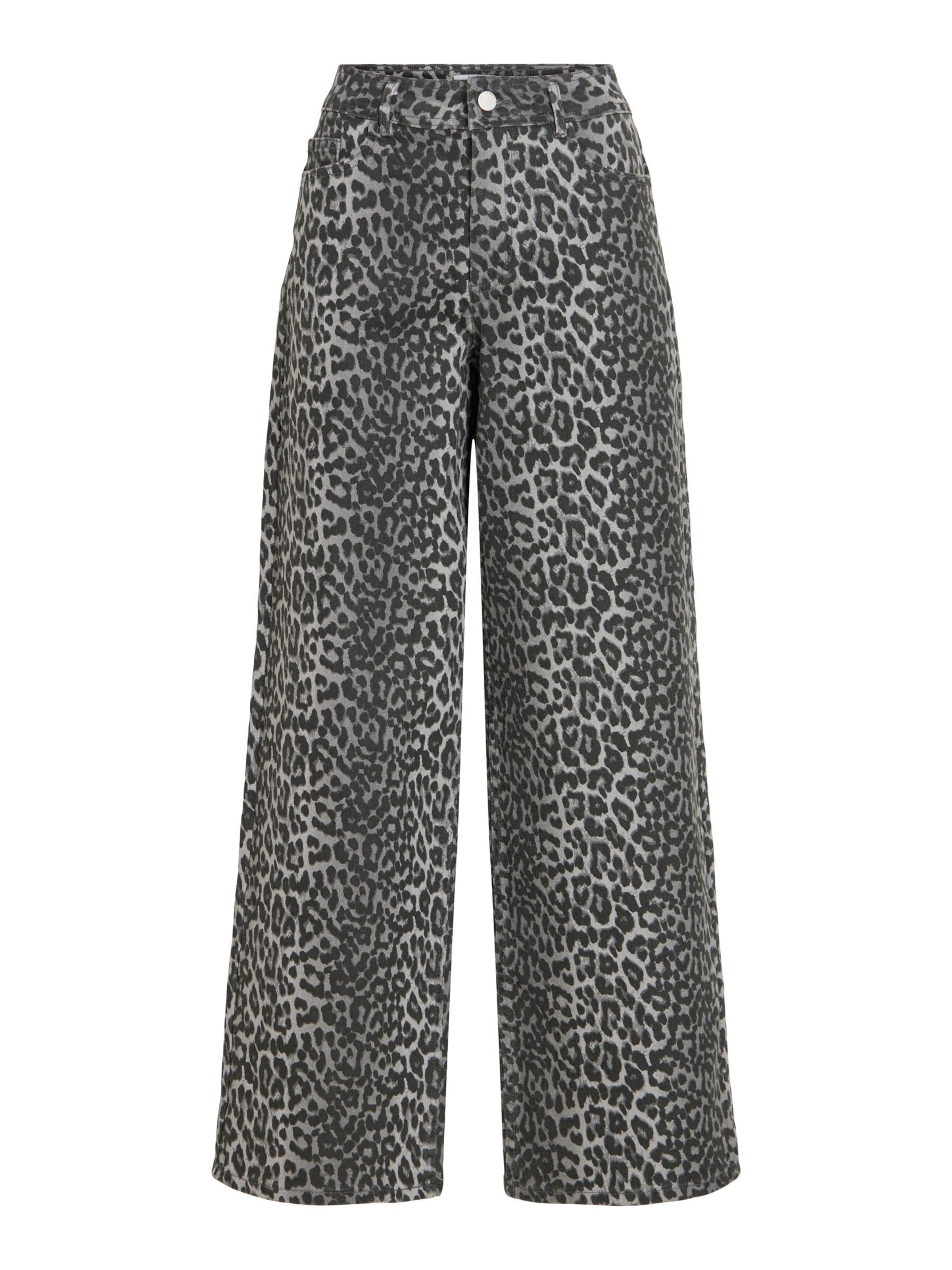 Jean 'VIChia' VILA en gris : devant