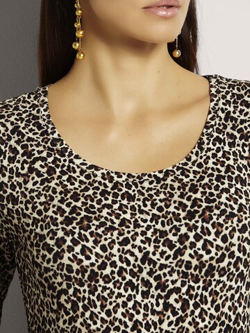MADELEINE Shirt in Schwarz
