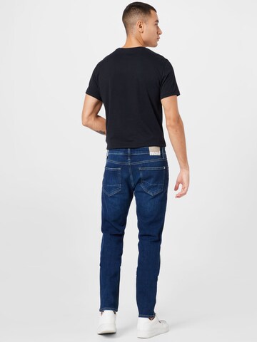 Coupe slim Jean 'Yves' Mavi en bleu