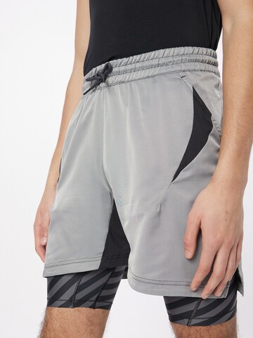 ADIDAS PERFORMANCE Regular Sportshorts 'Aeroready Two-In-One Pro' in Schwarz