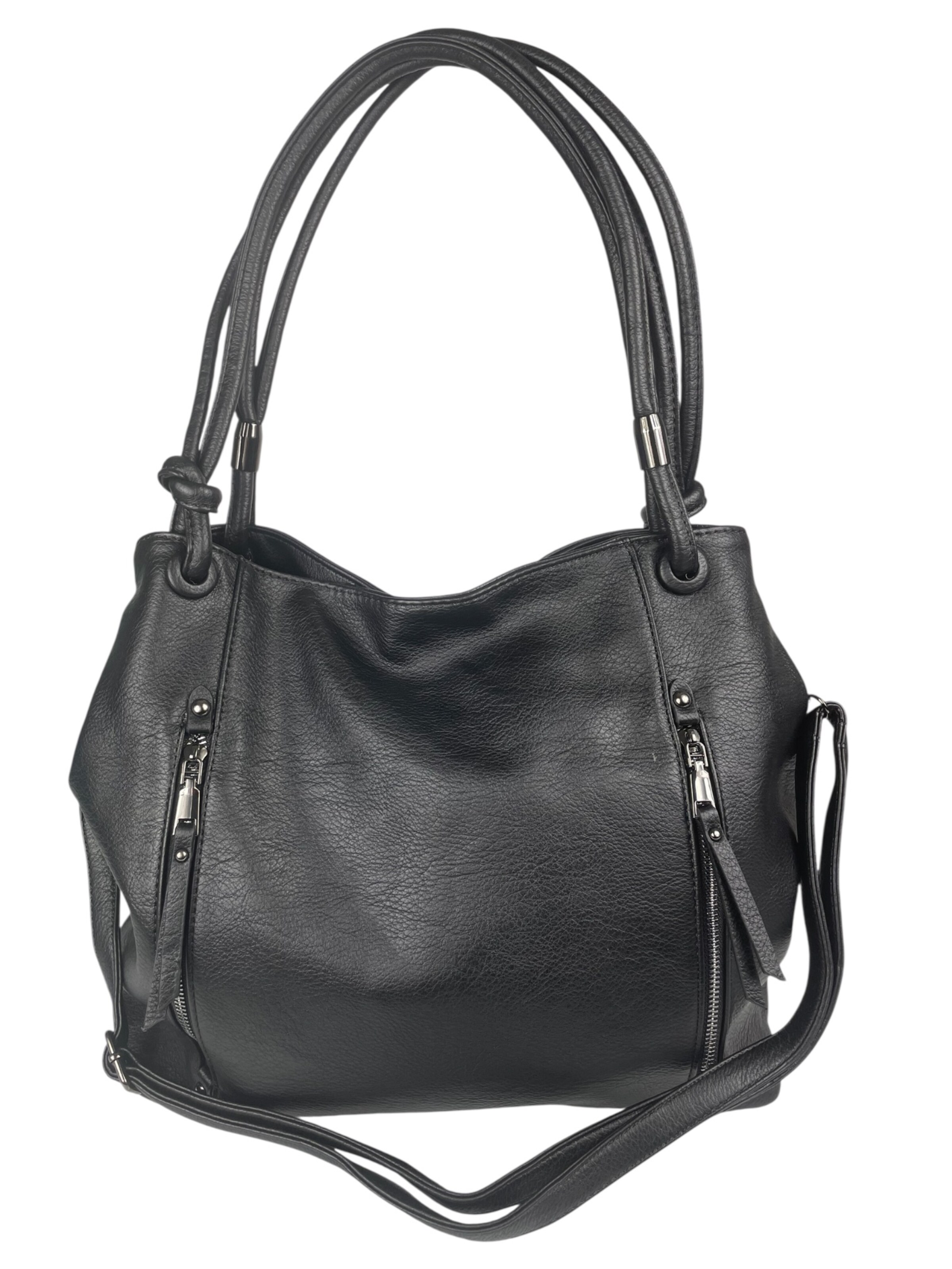 Kumixi Handbag in Black