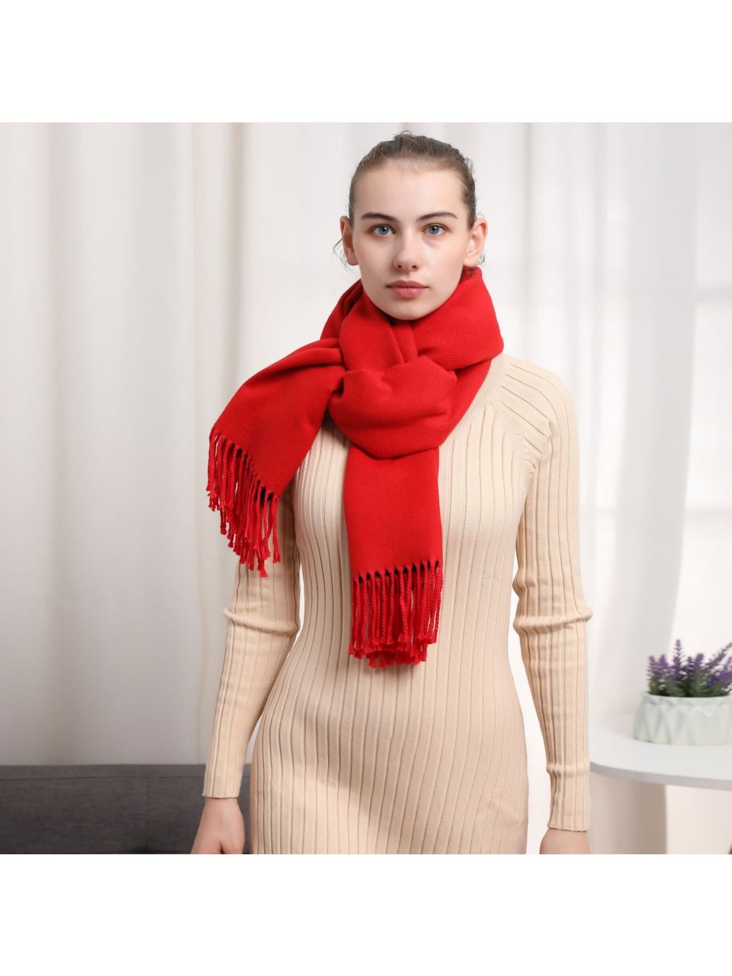 Sciarpa di alberto cabale in rosso