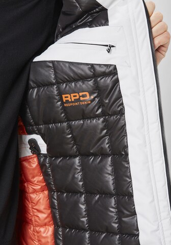 REDPOINT Performance Jacket in White