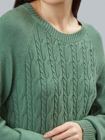 Influencer Sweater in Green