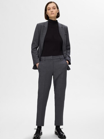 SELECTED FEMME Tapered Suorat housut 'SLFRita-Ria' värissä harmaa