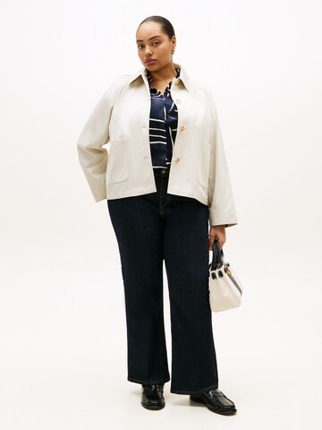 Tommy Hilfiger Curve Between-season jacket in Beige